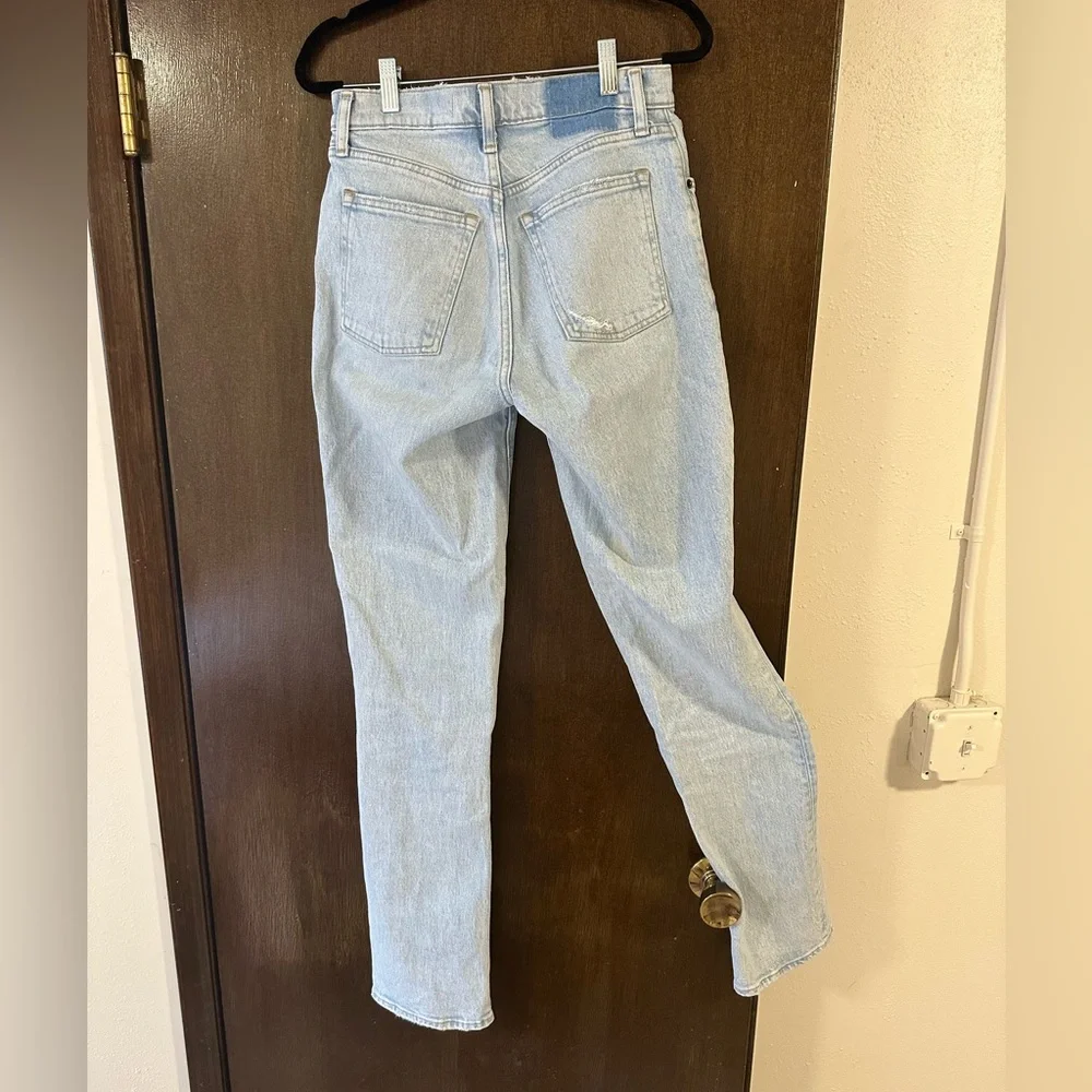 Abercrombie & Fitch Women's Light Blue “The 90s Straight Low Rise” - Picture 6 of 6